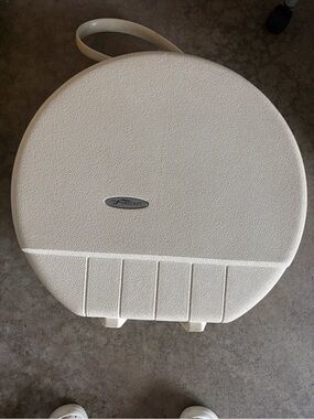 Vintage Frontier Cream Round Garment Bag Carrier in great condition make offer